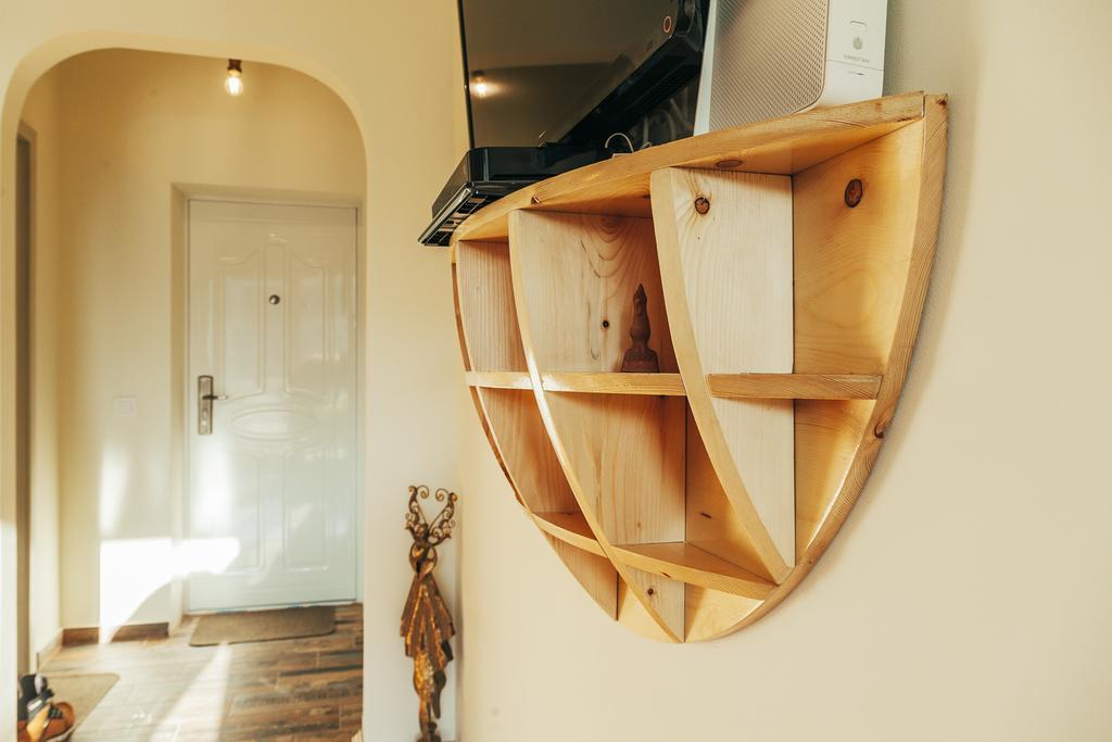 Artsy Old Town Apartment Бухарест Екстер'єр фото