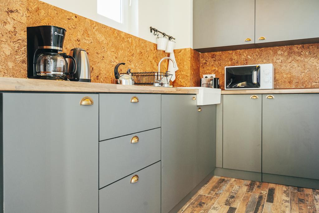 Artsy Old Town Apartment Бухарест Екстер'єр фото